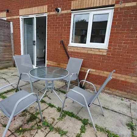 Lovely 3 Bedroom House Manchester Exterior photo